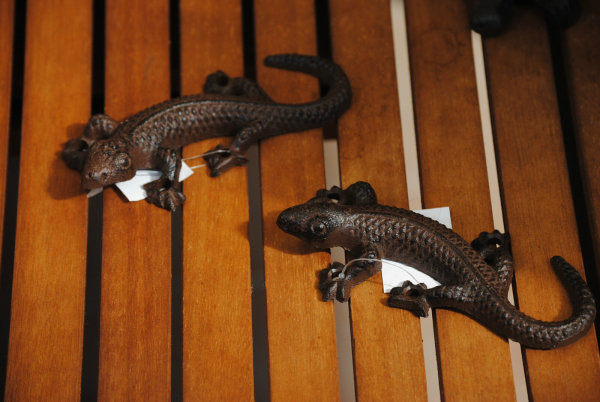 Salamander Gecko 12,5 cm Echse Gusseisen  2 er SET Garten Gußeisen Figur Deko