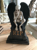 Totenschädel mit  Figur Skull Gothic Engel Halloween...