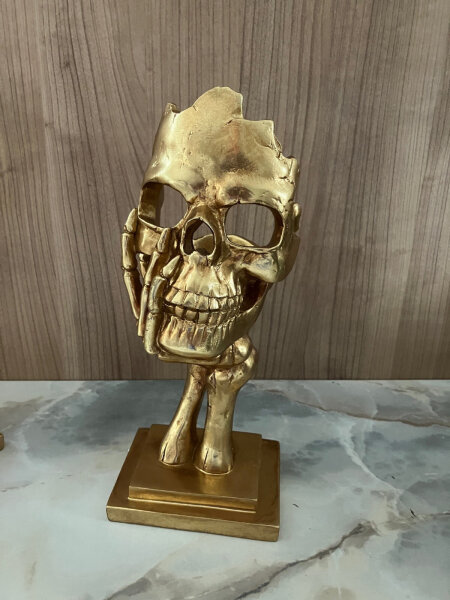 Edel Eleganter Totenkopf mit Hand Kerzenständer Teelicht in Gold 28 cm Nr 102