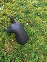 Hund Grabend Buddelnder Hunde halber Gartenfigur Figur Garten Schwarz
